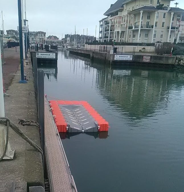 Base à bateau pour amarrage à sec – SNSM – Dives sur Mer